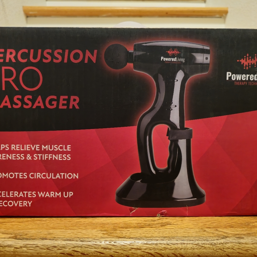 NIB Professional Grade Powered Living Percussion Pro Massager Physical Therapy
